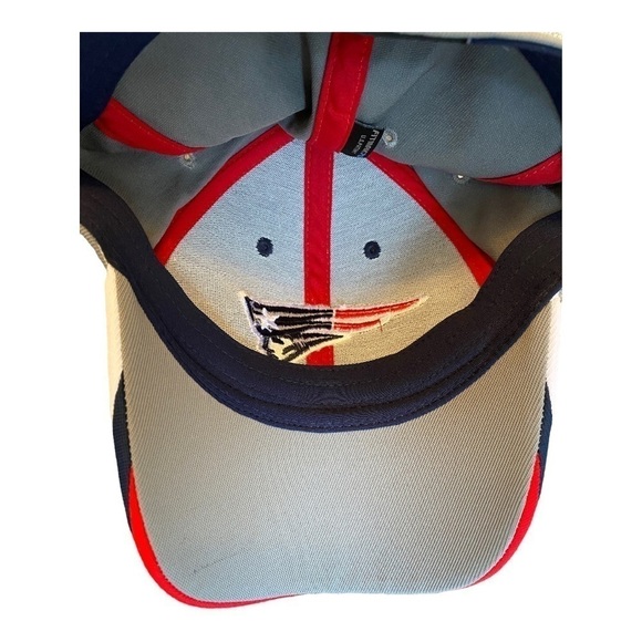 NEW  ENGLAND PATRIOTS Hat Size small/medium - Picture 2 of 4